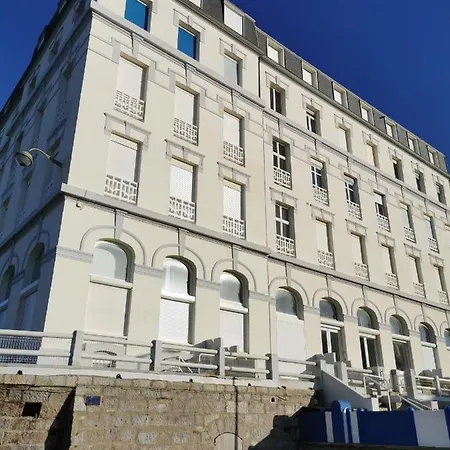 Une Pause Sur La Digue Wimereux Exterior photo